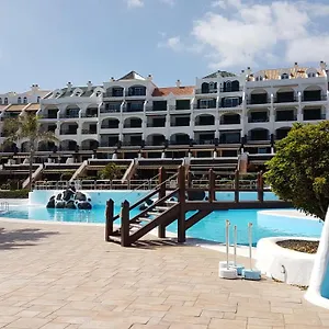 https://apartment-rocas-del-mar-tenerife.in-canary-islands.com