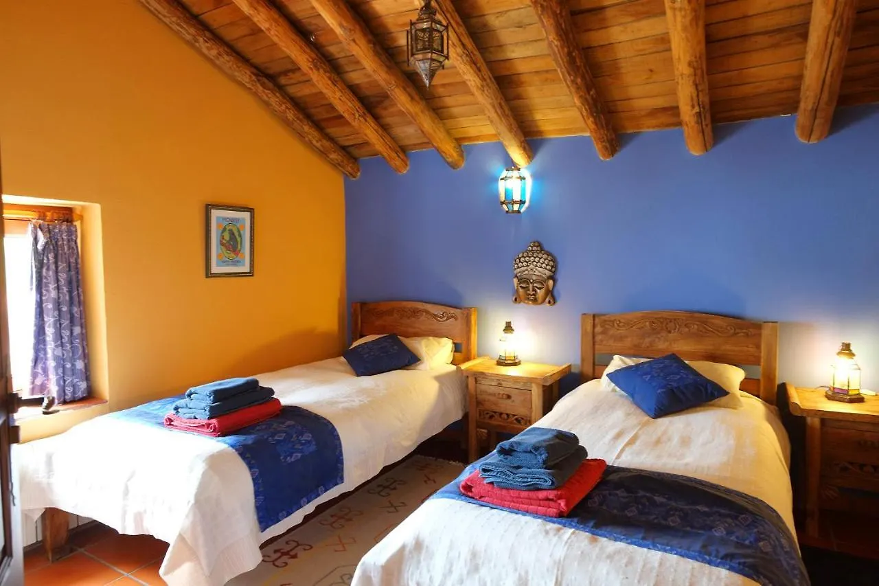 Hotel Suryalila Retreat Center Villamartín Resort